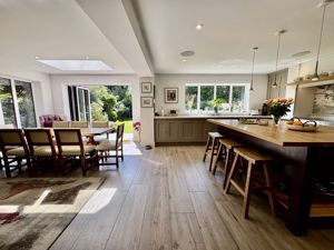 Photo 17- click for photo gallery